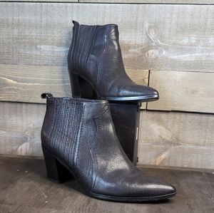 Nine West Pull-On Western Inspired Pointed Toe Block Heels Booties